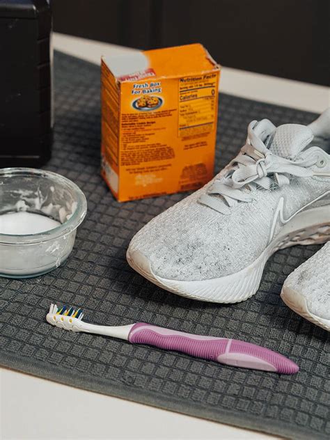 how to clean mesh shoes with baking soda|how to clean white sneakers with baking soda.